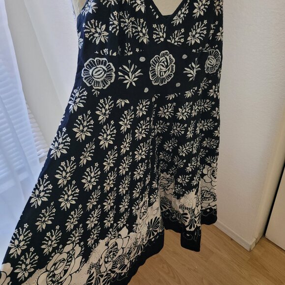 Plus size 1x.  Will sell fast!! - Picture 3 of 6